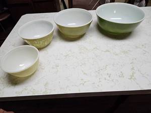 lot 94 image: Pyrex