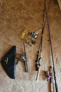 lot 117 image: Misc. Fishing