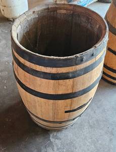 lot 158 image: Barrel