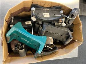 lot 6 image: Box of Assorted Wall Clamps