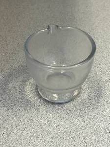 lot 11 image: 24 - 1oz. Mortors Mercer Glass