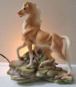 lot 19 image: Vintage Ceramic Horse with Backlighting - Underwriters Laboratories Inc Portable Lamp (View Photos)