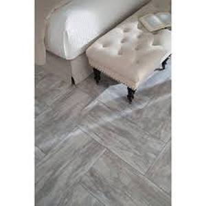 25 Boxes of TrafficMaster White Petrified Wood 4 MIL x 12 in. W x 24 in. L Peel and Stick Waterproof Vinyl Tile Flooring (20 sqftcase)  Customer Returns See Pictures