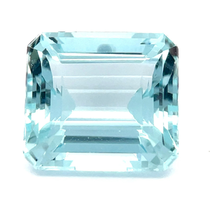 lot 299R image: 14.92 Carat Natural Sky Blue Topaz Loose