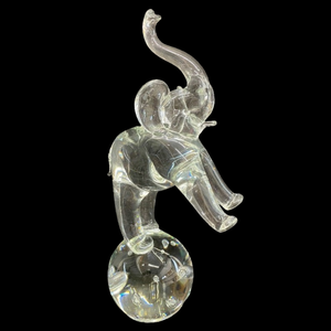 lot 357 image: Murano Zanetti Vetri Clear Glass Elephant Balancing on Ball
