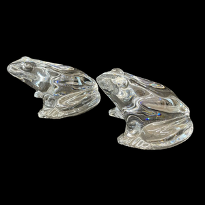 lot 400 image: Baccarat Crystal Frog Figurines