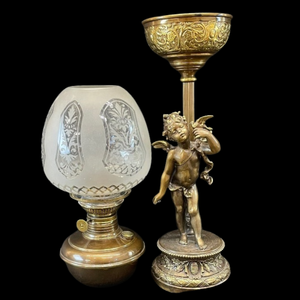 lot 440 image: Antique Imperial 1881 Brass Cherub Oil Lamp with Etched Glass Globe