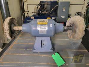 lot 7 image: Baldor 333B Buffer, 34 HP, 115230V, 1 Phase, 3600 RPM, Serial P209