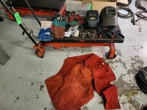 lot 48 image: Welding Equipment and Accessories Huntsman 590P Welding Helmet