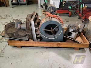lot 51 image: (2) Dayton 2C942D Shutter Exhaust Fans, 13 HP, 1725 RPM, 115V