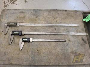 lot 107 image: (2) Fowler Digital Calipers and other caliper