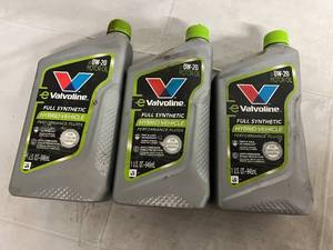 lot 44 image: Valvoline Full Synthetic Motor Oil - 0W-20