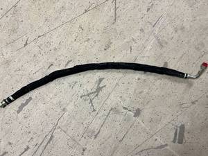 lot 58 image: 5ft, 34 Hydraulic Hose with Armor Guard and Fittings