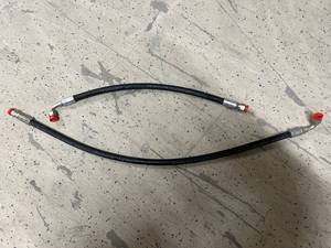 lot 71 image: 2 12, 3000PSI Hydraulic Hoses with Fittings