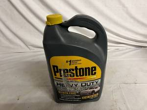 lot 20 image: Gallon of Prestone Antifreeze Coolant