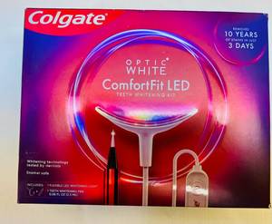 Colgate Optic White ComfortFit LED-Teeth Whitening Kit