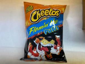 20x 2 58oz Cheetos Flamin Hot Puffs