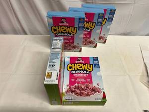 SSS. 5x 13.6oz Chewy Granola Strawberry Crispy Clusters