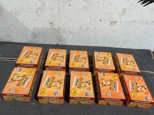 lot 117 image: LOT OF 10 HotHands Hand Warmers (36 Count)