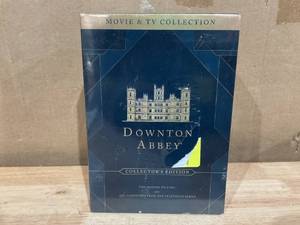lot 365 image: Downton Abbey Movie & TV Collection - Collectors Edition (DVD)