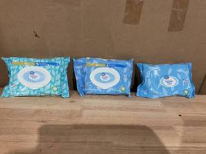 lot 401 image: LOT OF 3 Great Value Flushable Wipes