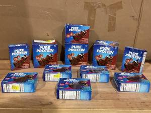 lot 421 image: LOT OF 11 Chocolate Deluxe, Galactic Brownie, 21g Protein, Gluten Free, 1.76 oz,