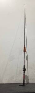 lot 623 image: Ugly Stik GX2 Spinning Combo