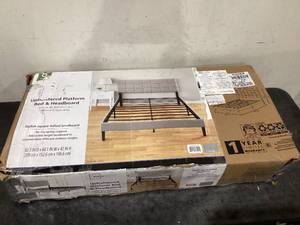 lot 639 image: Queen Size Mainstays Upholstered Platform Bed
