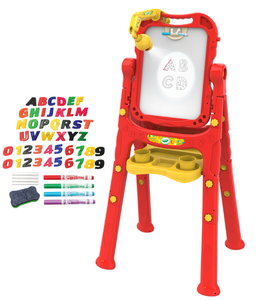 lot 159 image: Crayola Projector Easel, Plastic Art Station for Young Children, Ages 3