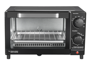 lot 172 image: Mainstays 4 Slice Toaster Oven with 3 Settings, includes Baking Rack and Pan