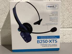 lot 591 image: BlueParrott B250-XTS Headset