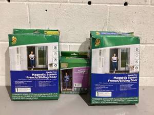 lot 722 image: LOT OF 3 Duck Hands-Free Magnetic Screen DoorSliding Door