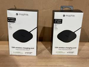 lot 465 image: LOT OF 2 Mophie Universal - Wireless Charging Pad  AC Power Adapter - 15 Watt