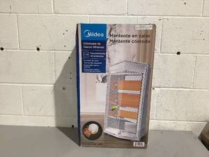 lot 733 image: Midea 1500W Quartz Electric Space Heater, MSH20Q3AWW
