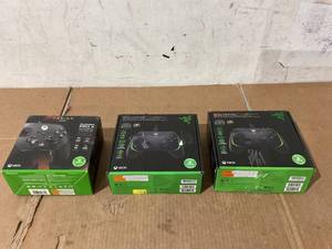 lot 75 image: LOT OF 3 Xbox Series X Controllers