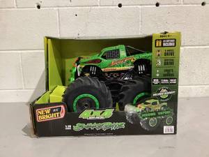 lot 232 image: New Bright (110) Snake Bite Radio Control Monster Truck with Lights, Sounds and Vapor 61061U