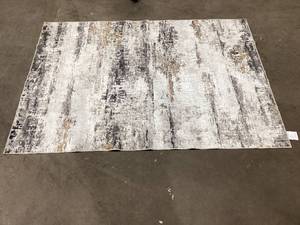 lot 339 image: Beige Indoor Area Rug  82 x 60