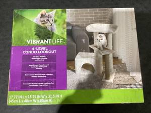 lot 335 image: Vibrant Life 31inch High Cat Condo with Lookout Tower