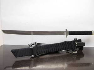 lot 38 image: Brand New Samurai Style Sword wSheath
