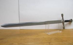lot 42 image: Large Brand New King Arthur Excalibur Sword #1