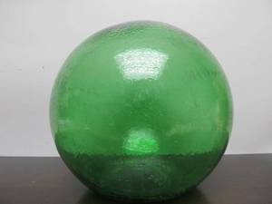 lot 58 image: Large Vintage Japanese Green Glass Fishing Float