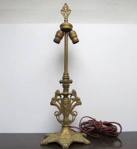 lot 66 image: Ornate Antique Gilt Cast Iron Table Lamp