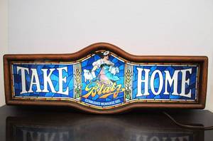 lot 70 image: Working Vintage SCHLITZ Lighted Take Home Beer Sign