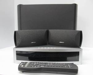 lot 138 image: Complete Working BOSE 3-2-1 II Powered Speaker System