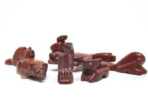 lot 156 image: Group of Handmade Signed Native American Zuni Pipestone Fetish Animal Carvings
