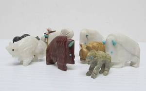 lot 163 image: Collection of Handmade Signed Zuni Stone Animal Fetish Carvings #3 - Buffalo etc