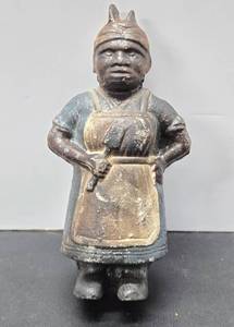 lot 239 image: Figural Cast Iron Coin Bank
