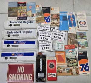 lot 242 image: Lot of Vintage Gas & Oil Service Station Advertising 