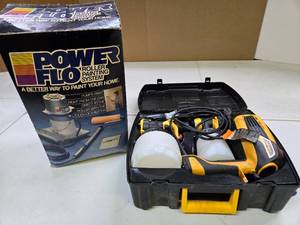 lot 193 image: Two Good Working Painting Tools Flexio 590 Sprayer etc
