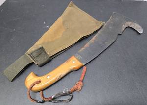 lot 264 image: Very Cool Large 17 Vintage PAL WOODSMAN Machete Tool wCanvas Case